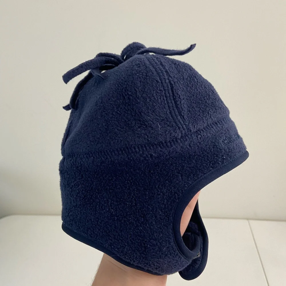 NWOT Old Navy baby navy blue Velcro fleece tassel cap warm winter hat 0-3 months